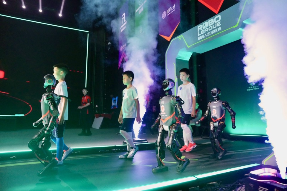 写地一笔带 写地一笔带