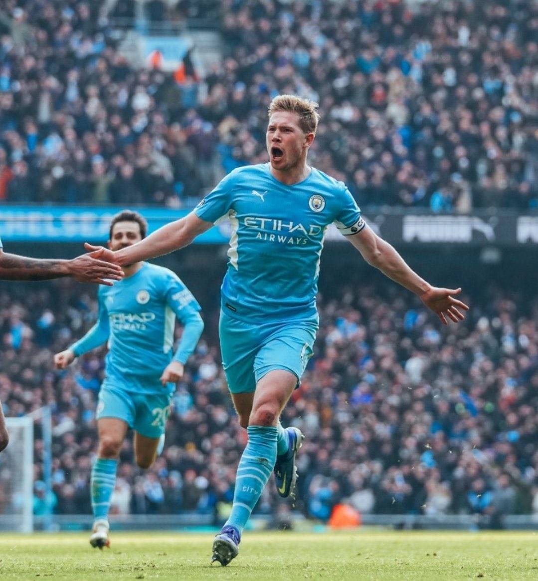 棕球侧后方 棕球侧后方