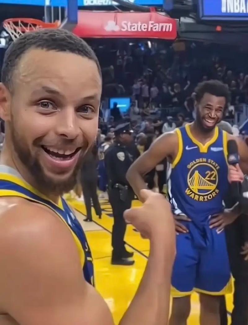 杰伦·布朗目前在凯尔特人队史单赛季场均得分最高（30.1分）。