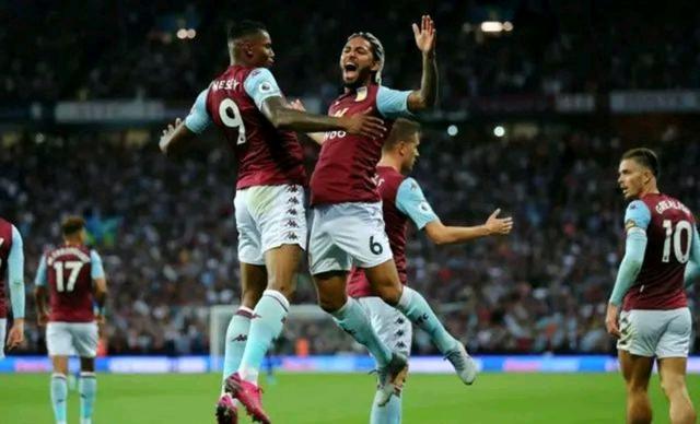 怒摔水瓶 怒摔水瓶